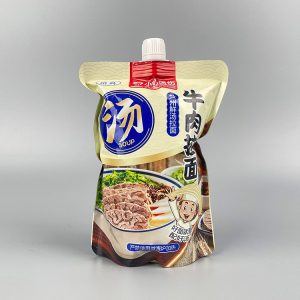 牛肉拉面湯+亮面鋁箔+自立吸嘴袋